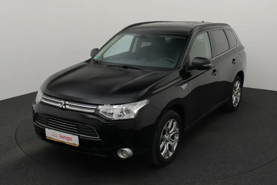 Mitsubishi Outlander, 2014, 2.0, 149 kW, подключаемый гибрид (бензин/электричество), автомат, полный привод