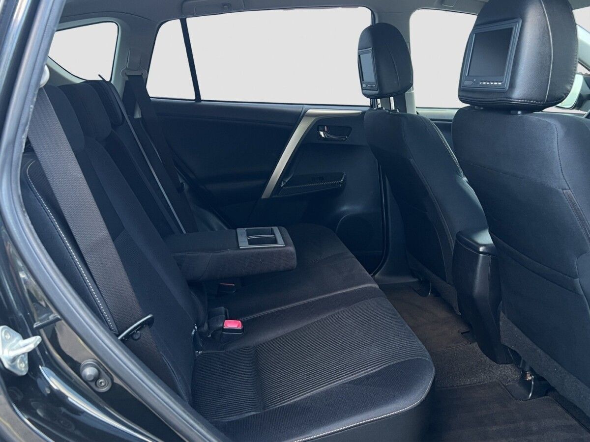 Toyota RAV4 2013, photo 7/10