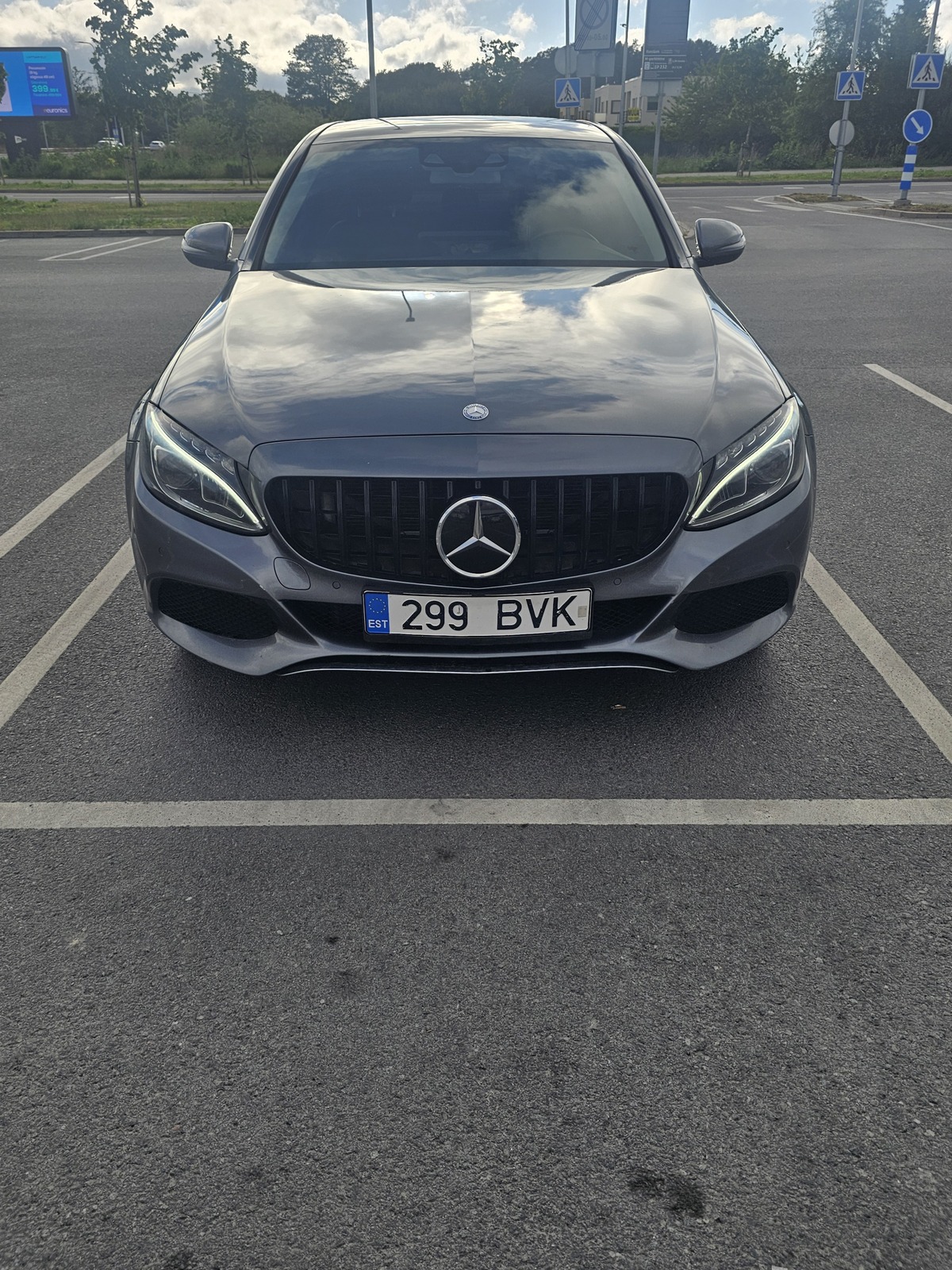 Mercedes-Benz C 200 2016, photo 2/15