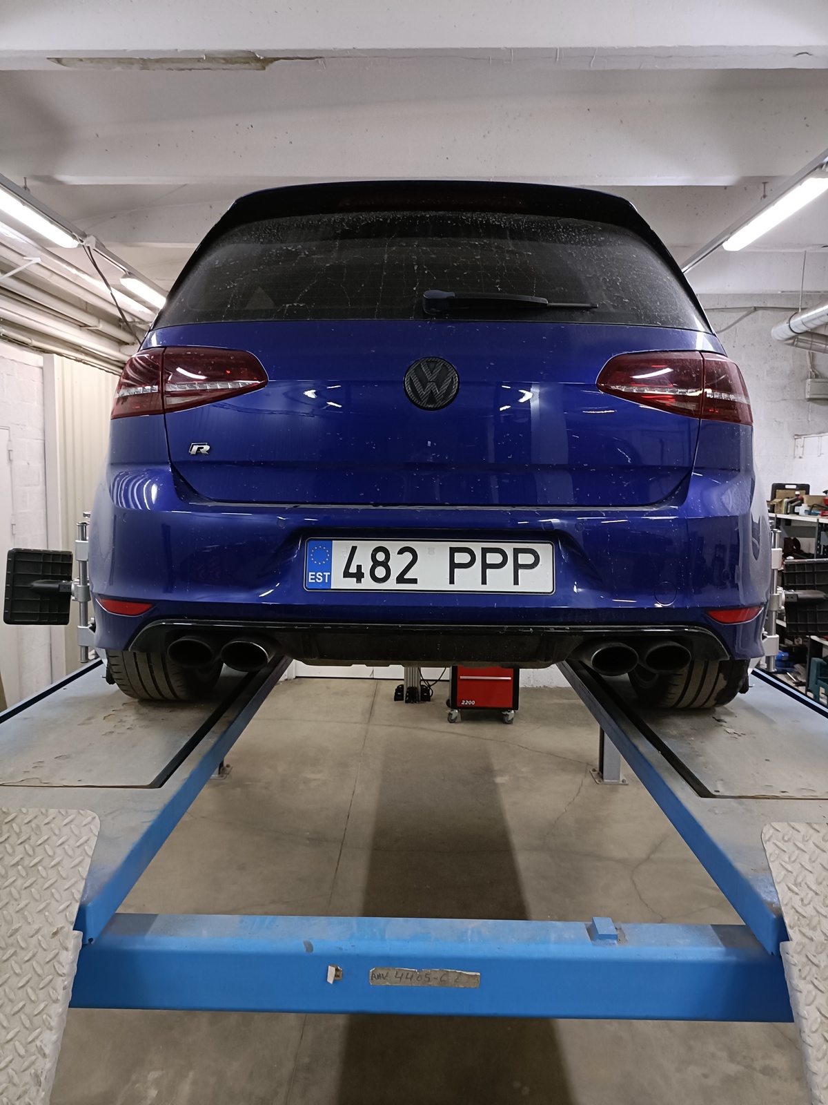 Volkswagen Golf R 2015, photo 6/9