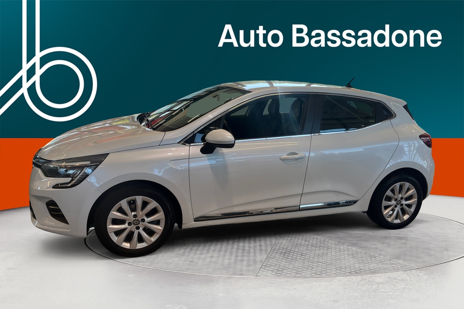 Renault Clio 2021, photo 2/10