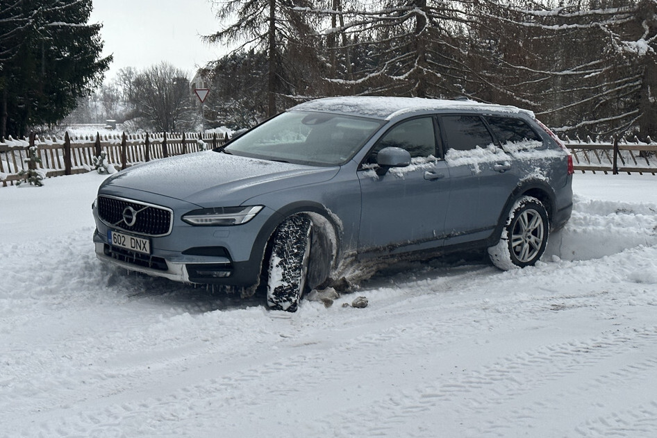 Volvo V90 Cross Country, 2017, 2.0, 173 kW, дизель, автомат, полный привод