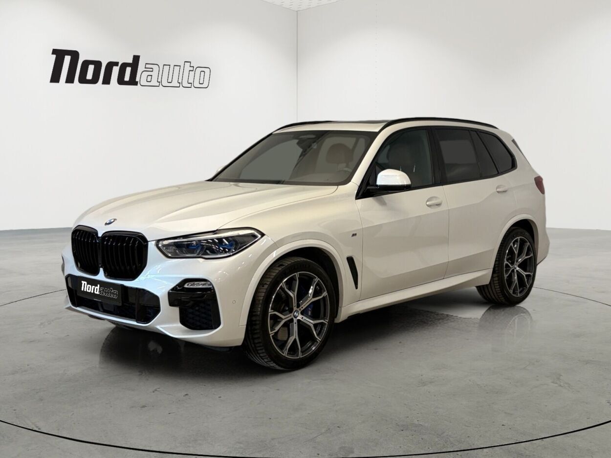 BMW X5 30d xDrive M Sportpakett 3.0 210kW