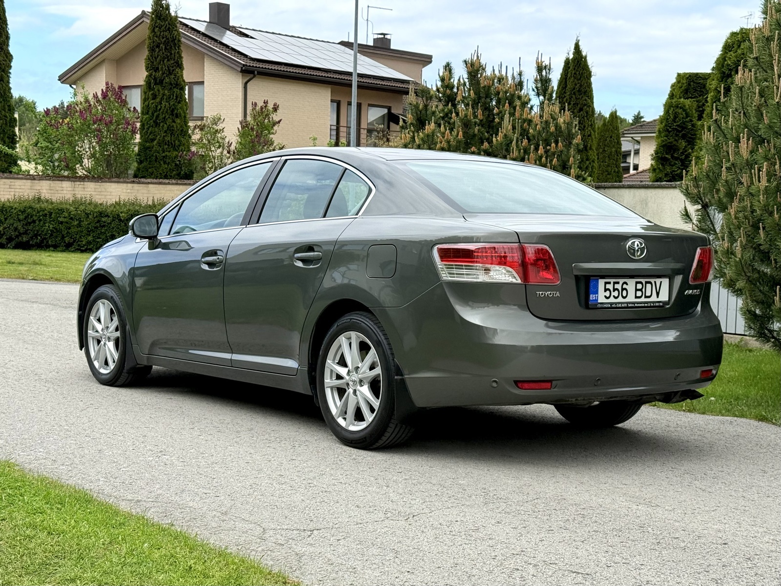 Toyota Avensis 2011, kuva 6/16