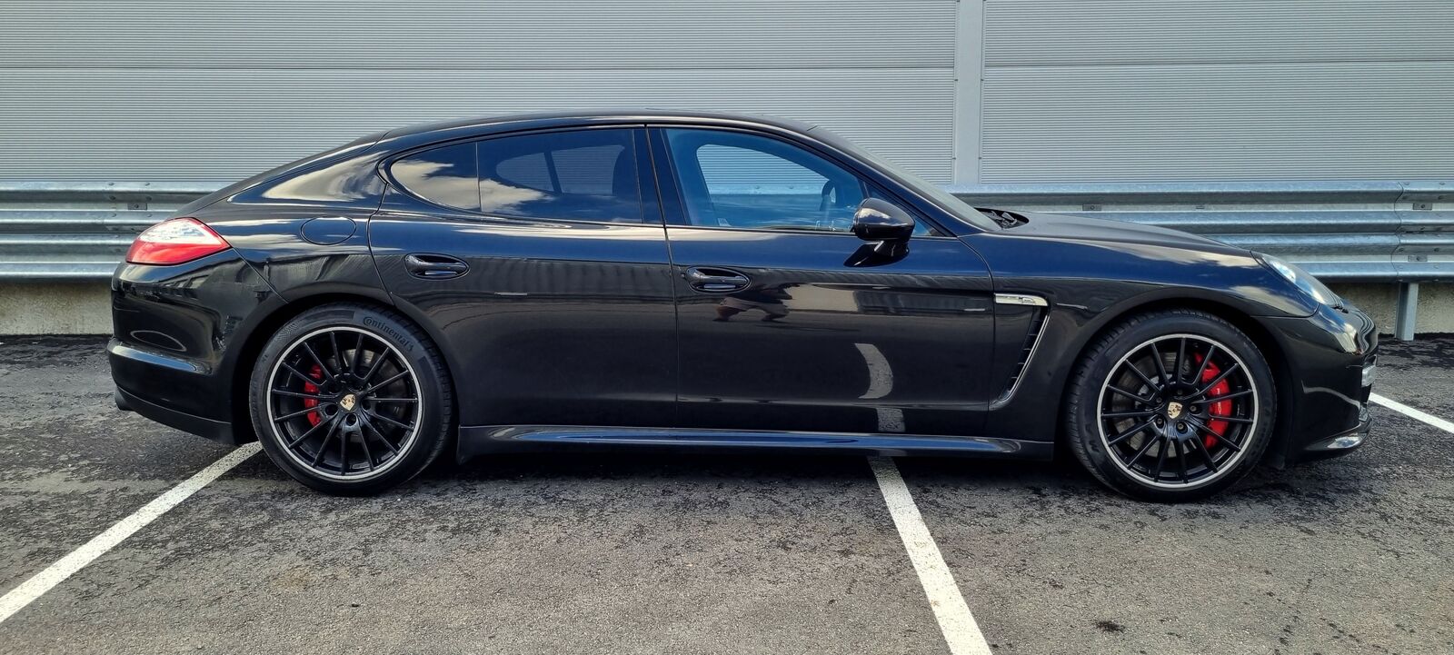 Porsche Panamera GTS 2013, photo 5/26