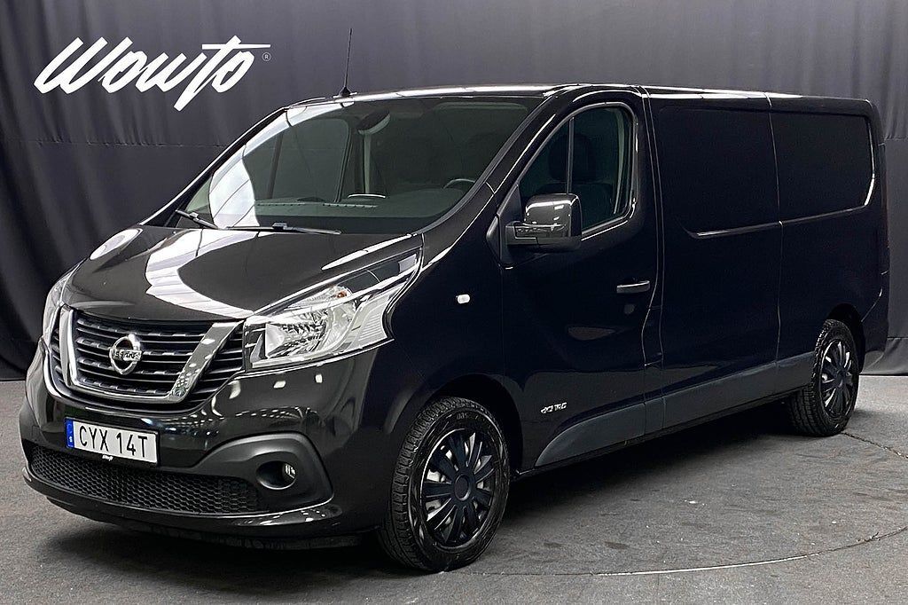 Nissan NV300