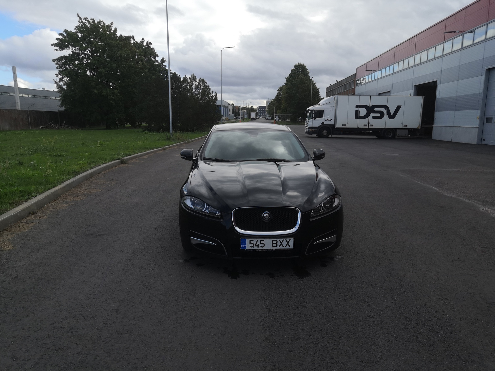 Jaguar XF 2013, kuva 5/8