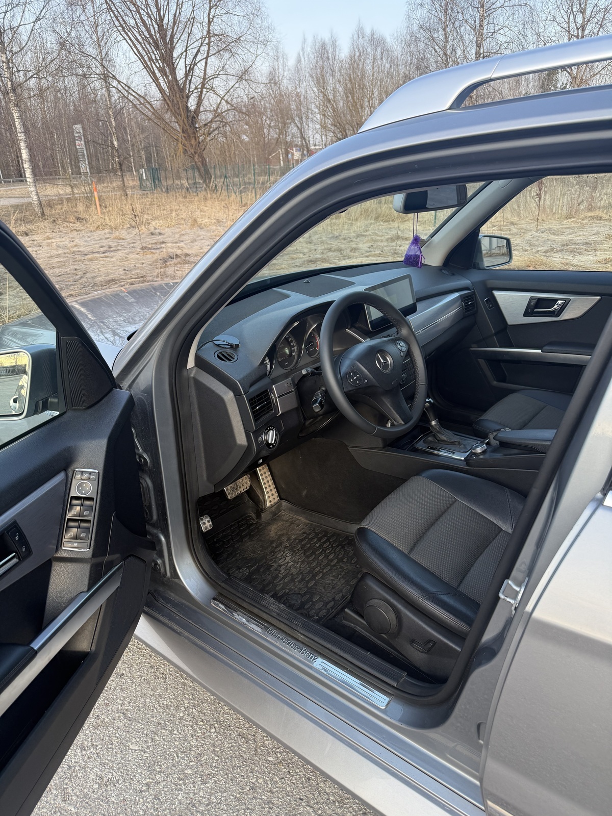 Mercedes-Benz GLK 220 2010, kuva 2/15