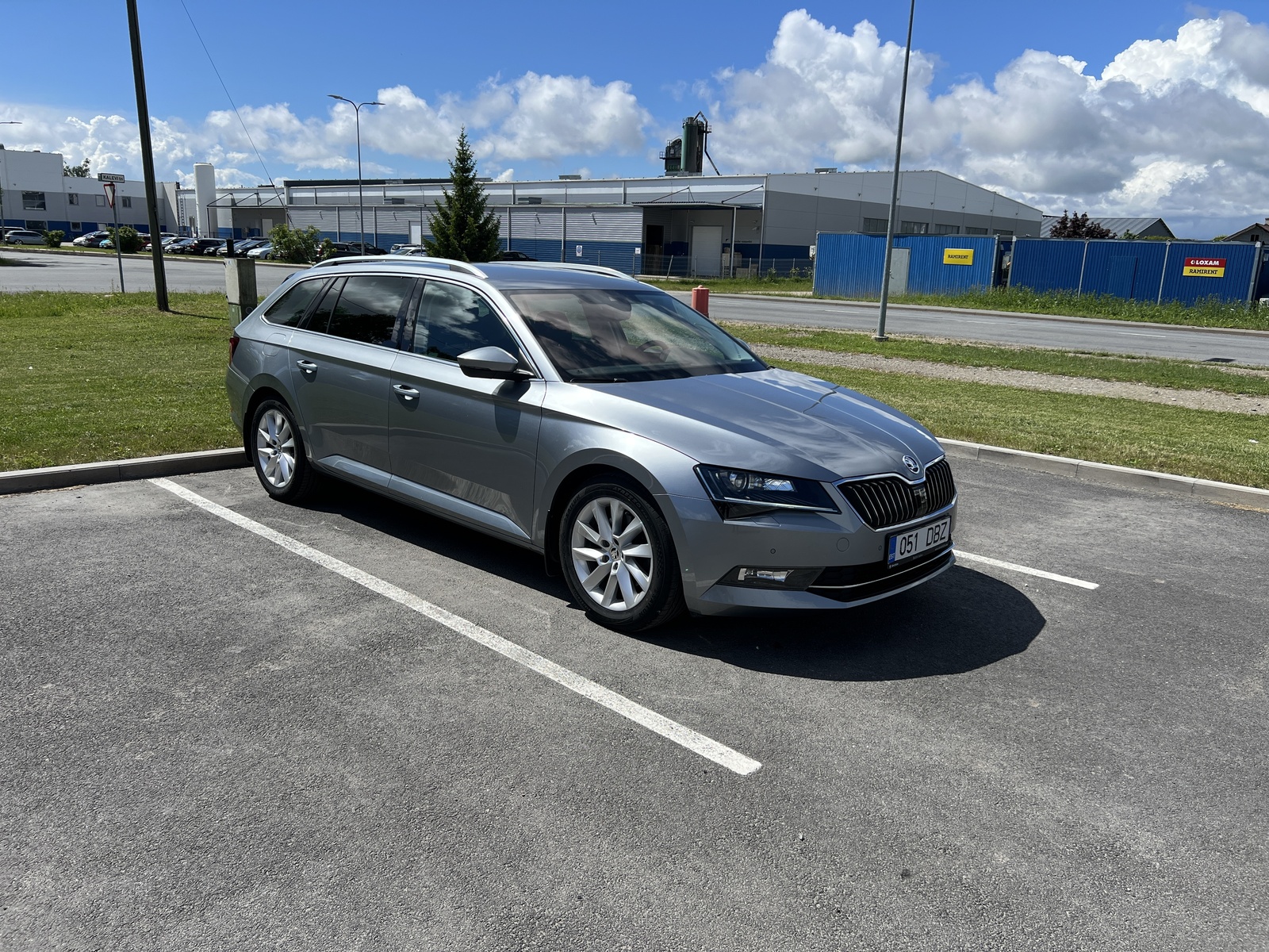 Škoda Superb 2019, kuva 6/10