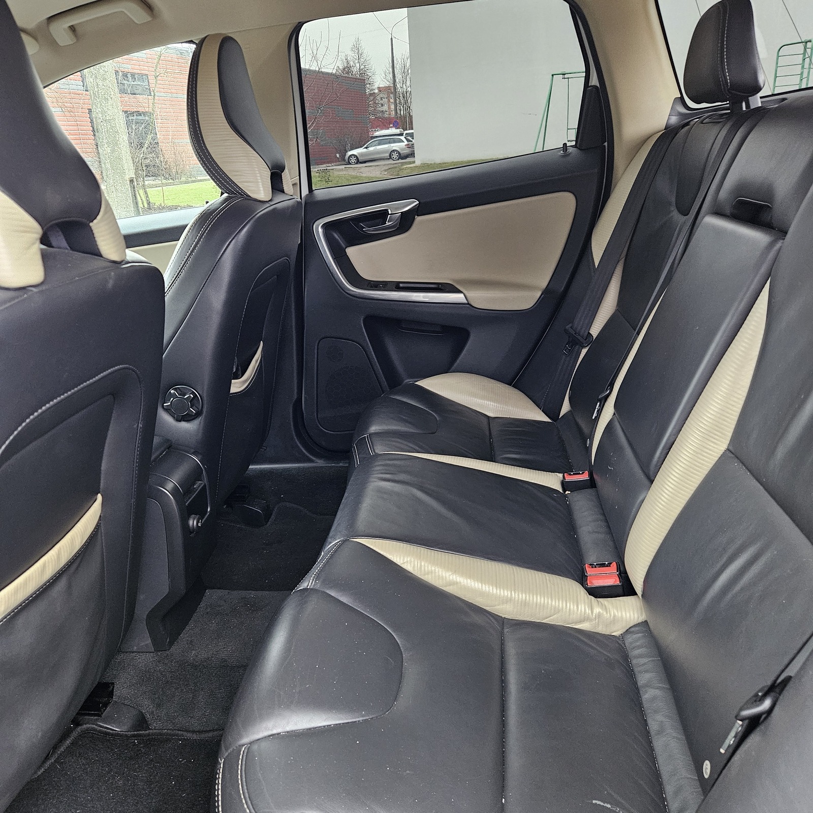 Volvo XC60 2013, photo 5/5
