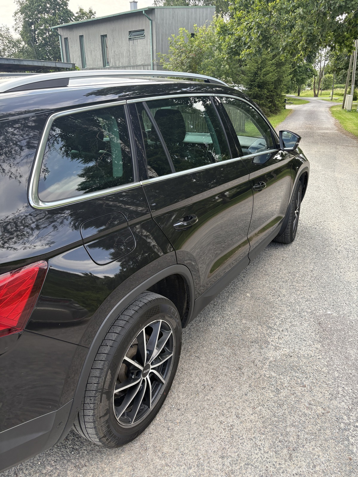 Škoda Kodiaq 2019, photo 2/10