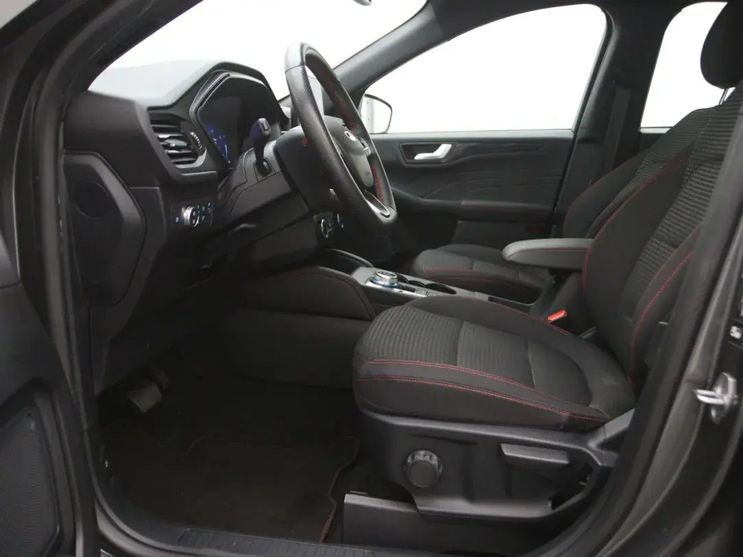 Ford Kuga ST-Line 2.5 165kW 2023, photo 4/10