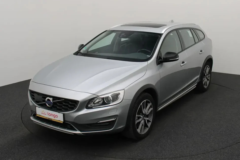 Volvo V60 Cross Country, 2017, 2.0, 140 kW, dyzelinas, automatinė, priekiniai varomieji ratai