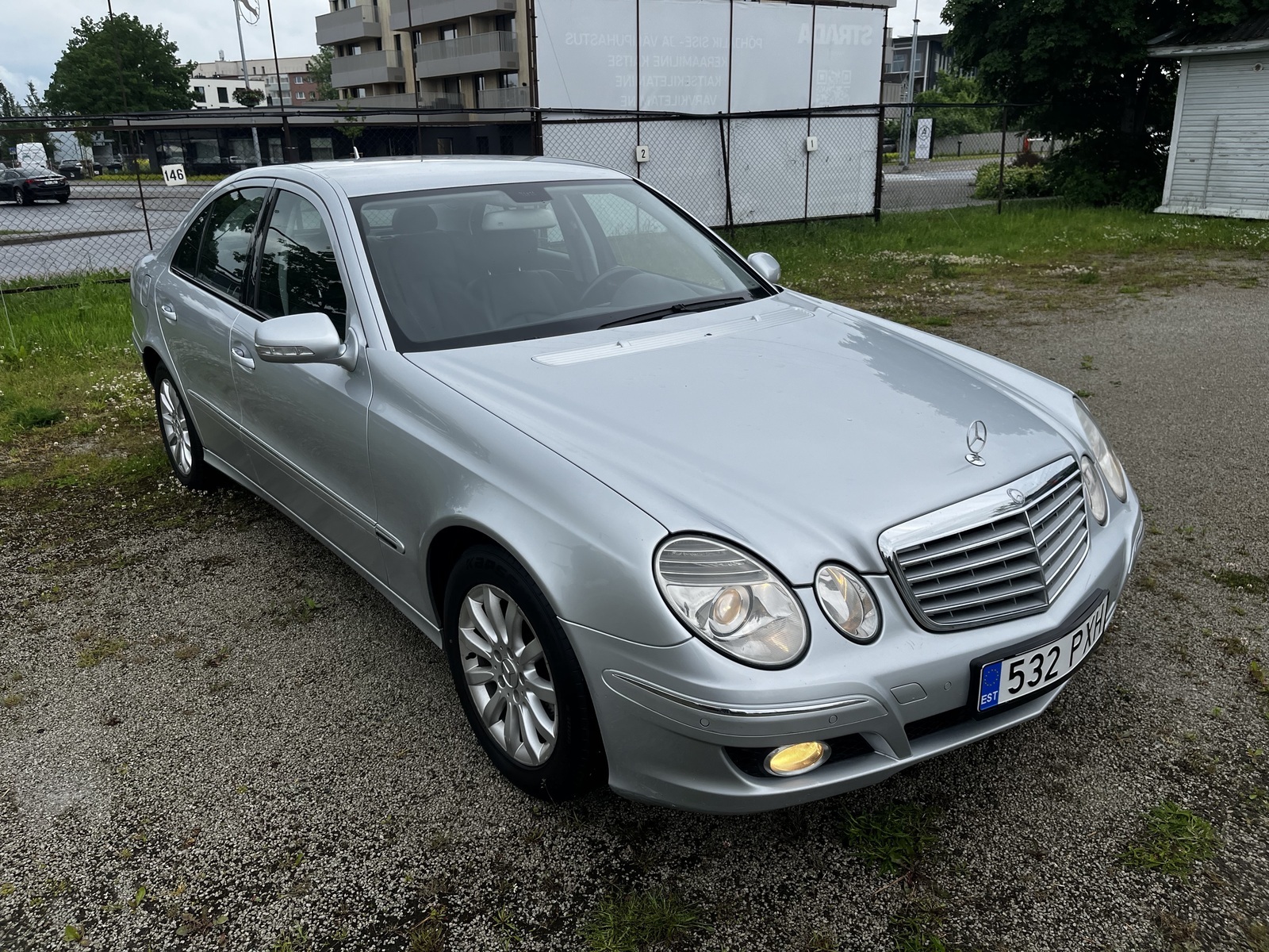 Mercedes-Benz E 200 2007, photo 3/10