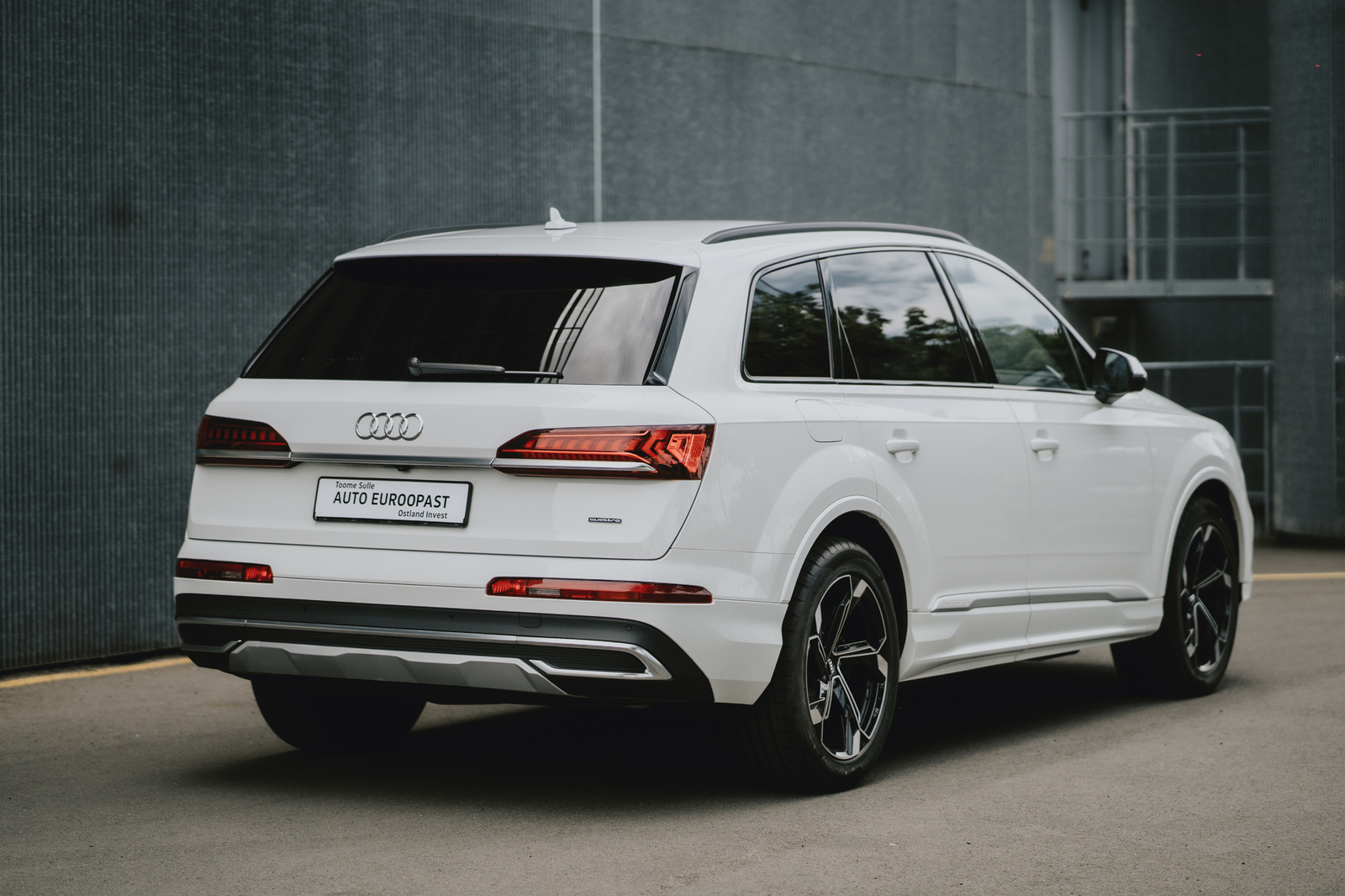 Audi Q7 2020, photo 7/19