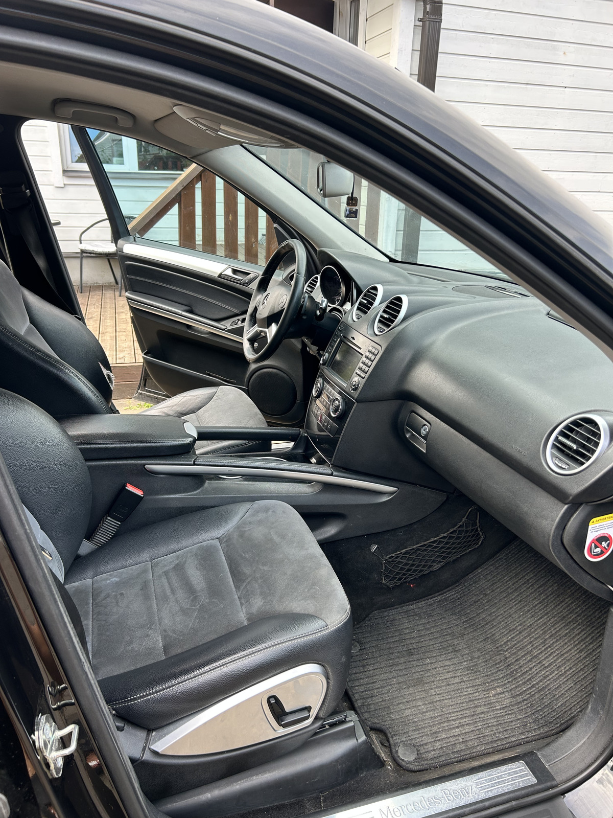 Mercedes-Benz ML 320 2009, photo 6/11