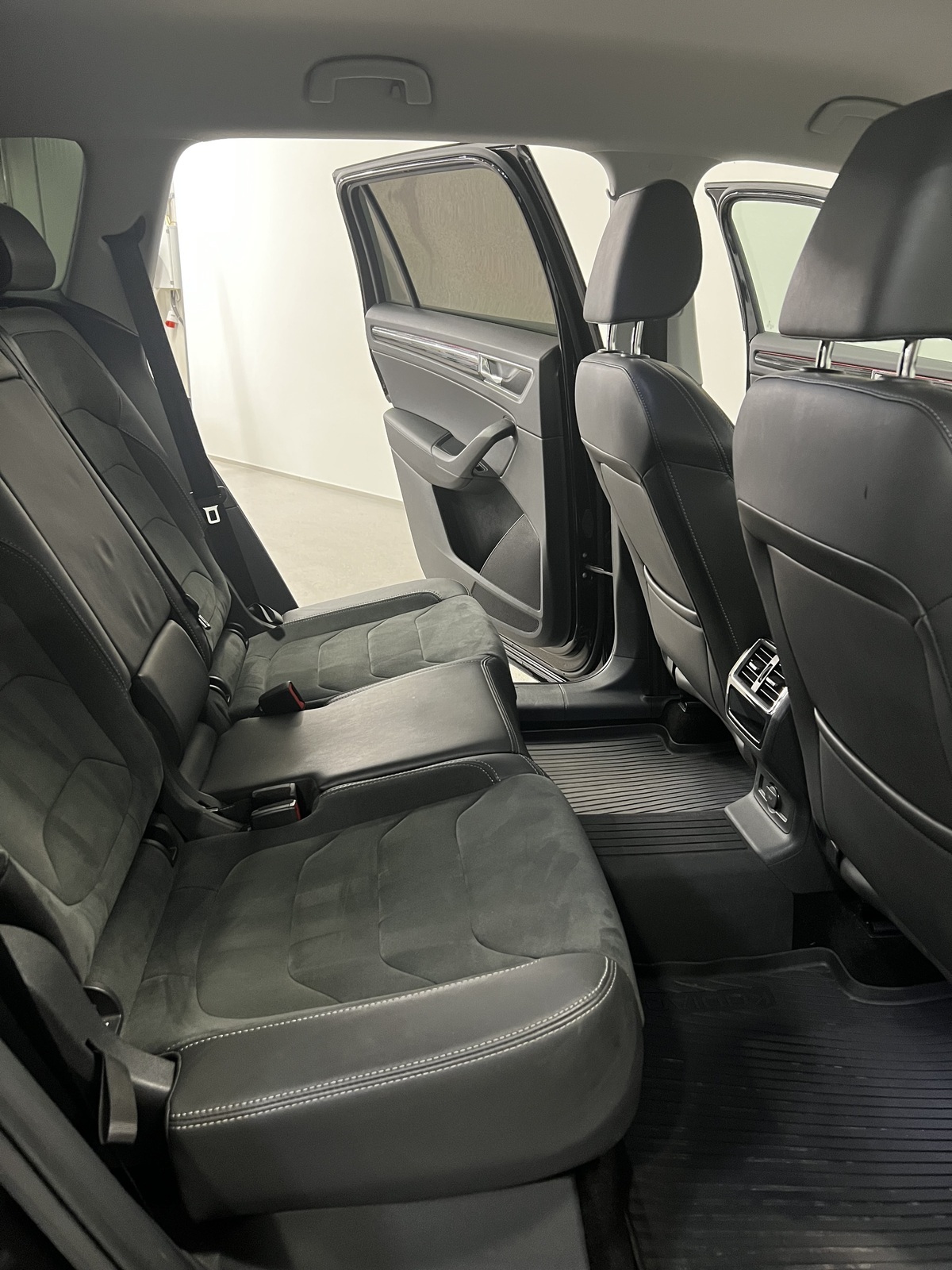 Škoda Kodiaq 2021, photo 7/17