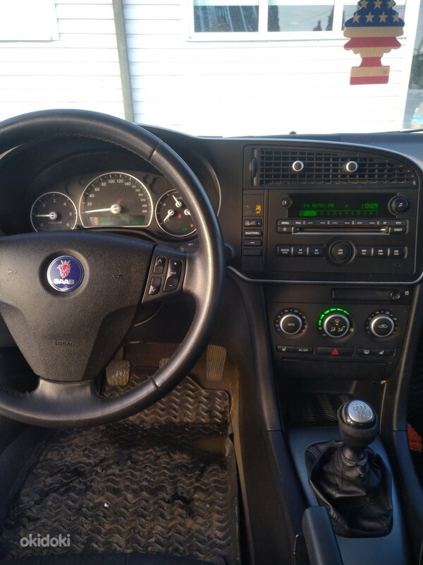 Saab 9-3 2011, photo 5/5