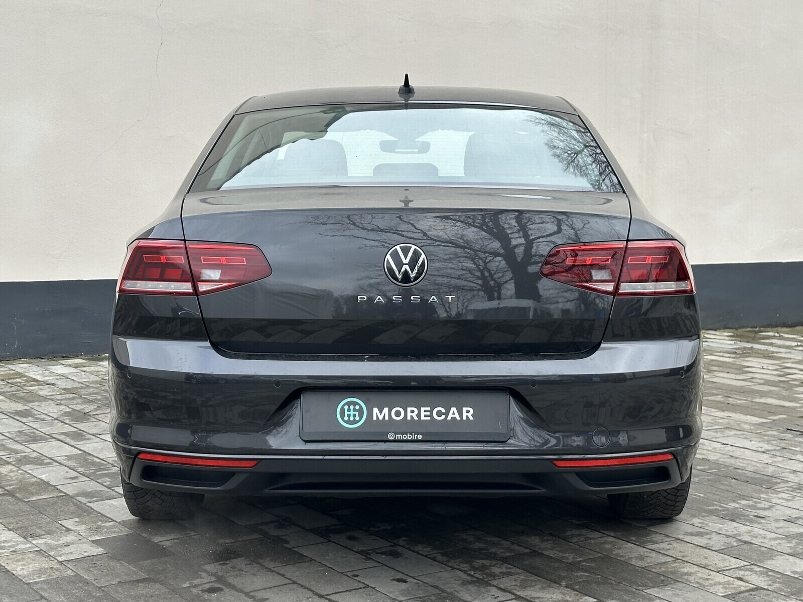 Volkswagen Passat 2023, photo 5/25