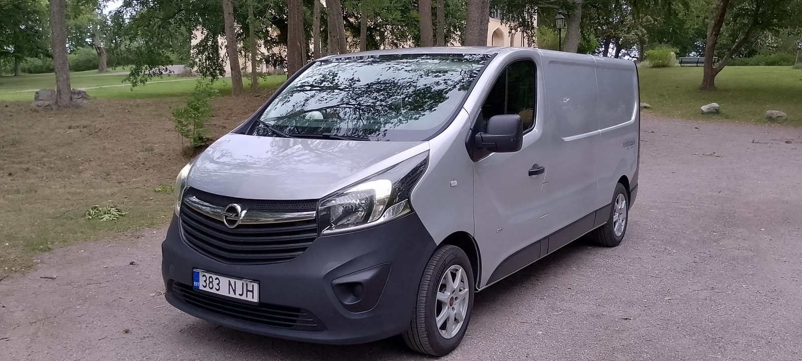 Opel Vivaro LONG 2017, kuva 2/4