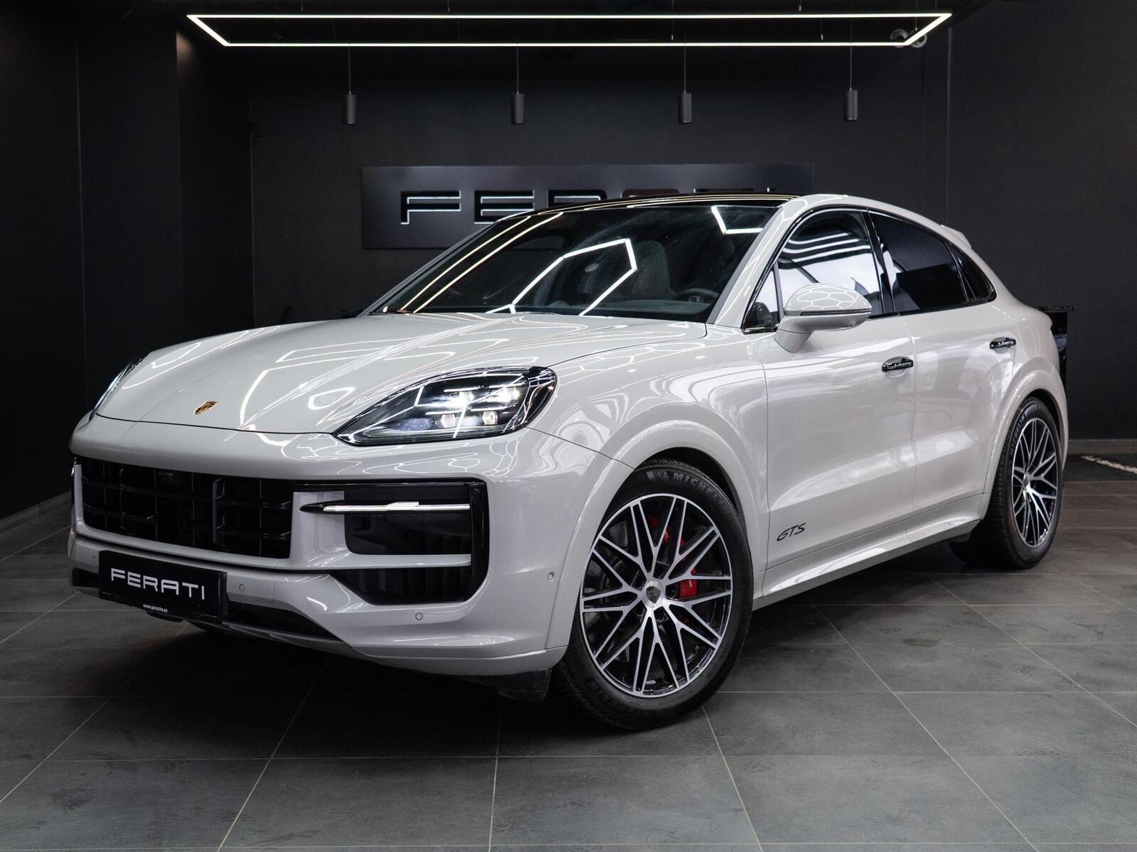 Porsche Cayenne GTS Coupe 4.0 V8 368kW