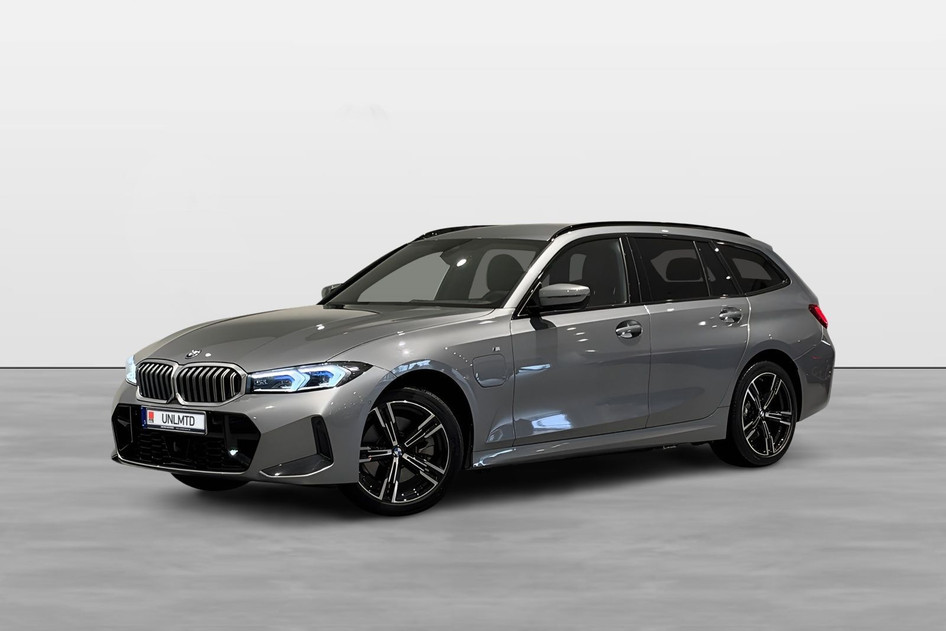 BMW 330, 2026, 2.0, гибрид (бензин/электричество), автомат, полный привод