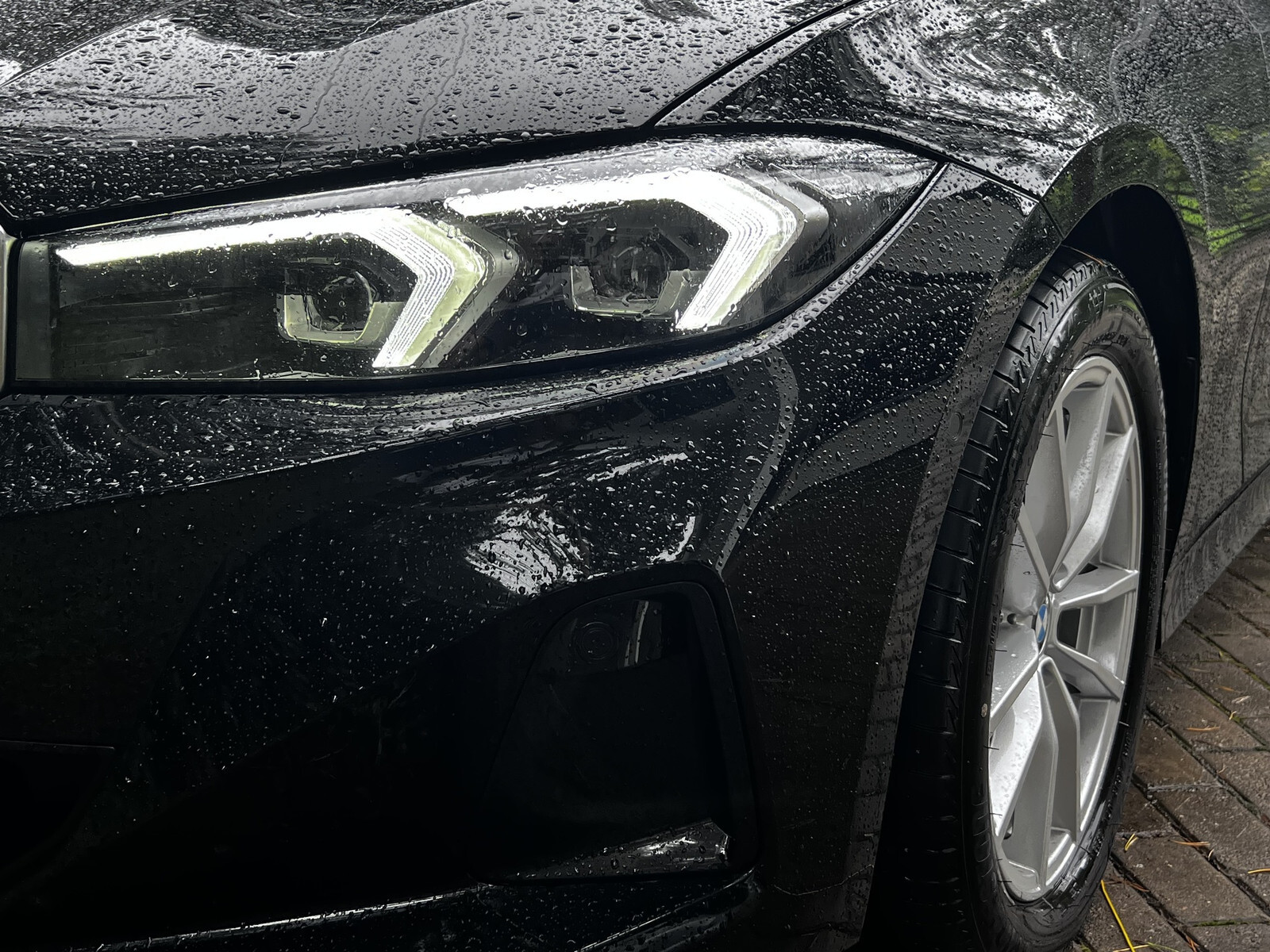 BMW 318 2022, kuva 5/10
