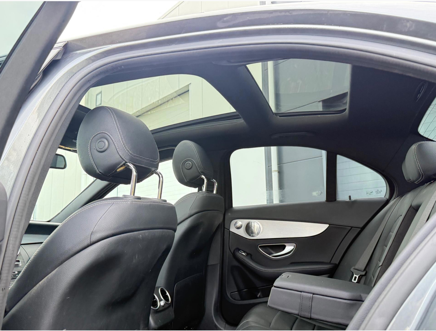 Mercedes-Benz C 180 2019, photo 5/6
