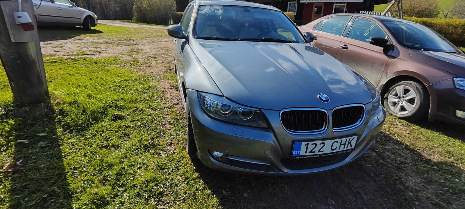 BMW 320 2012, photo 4/4
