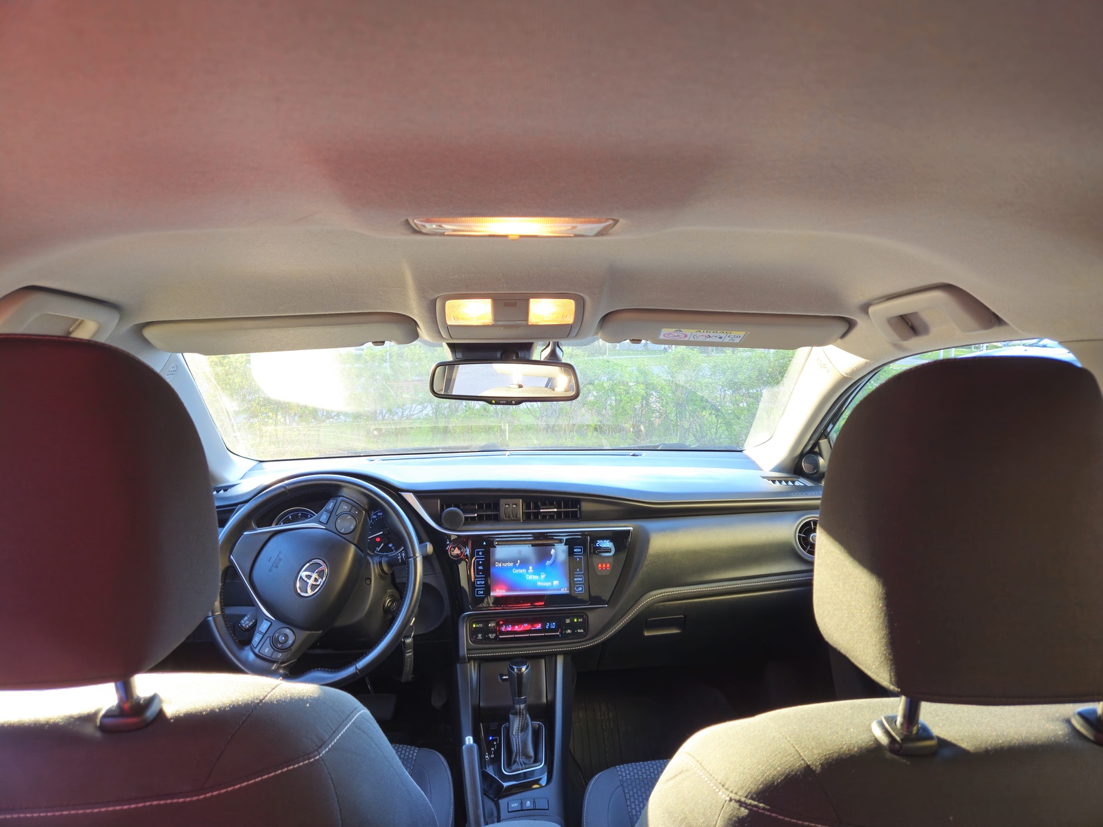 Toyota Corolla 2018, photo 7/11
