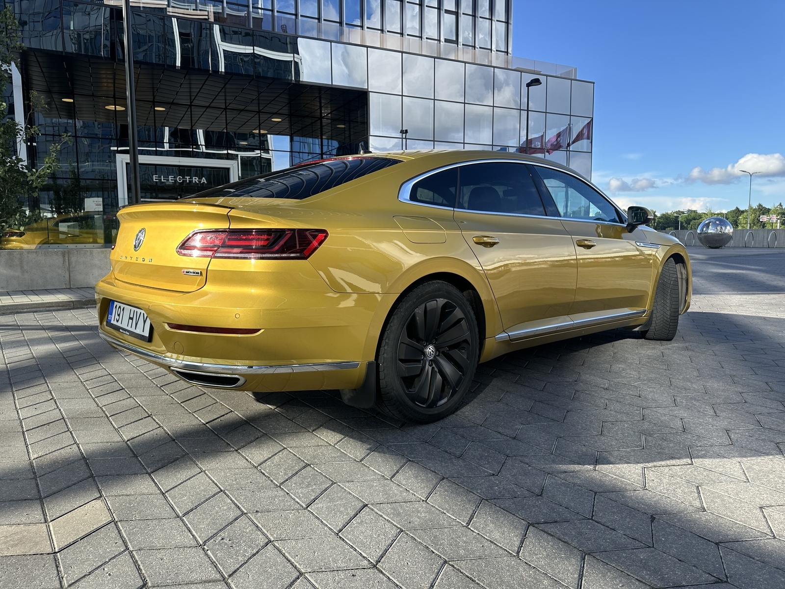 Volkswagen Arteon 2017, photo 6/10