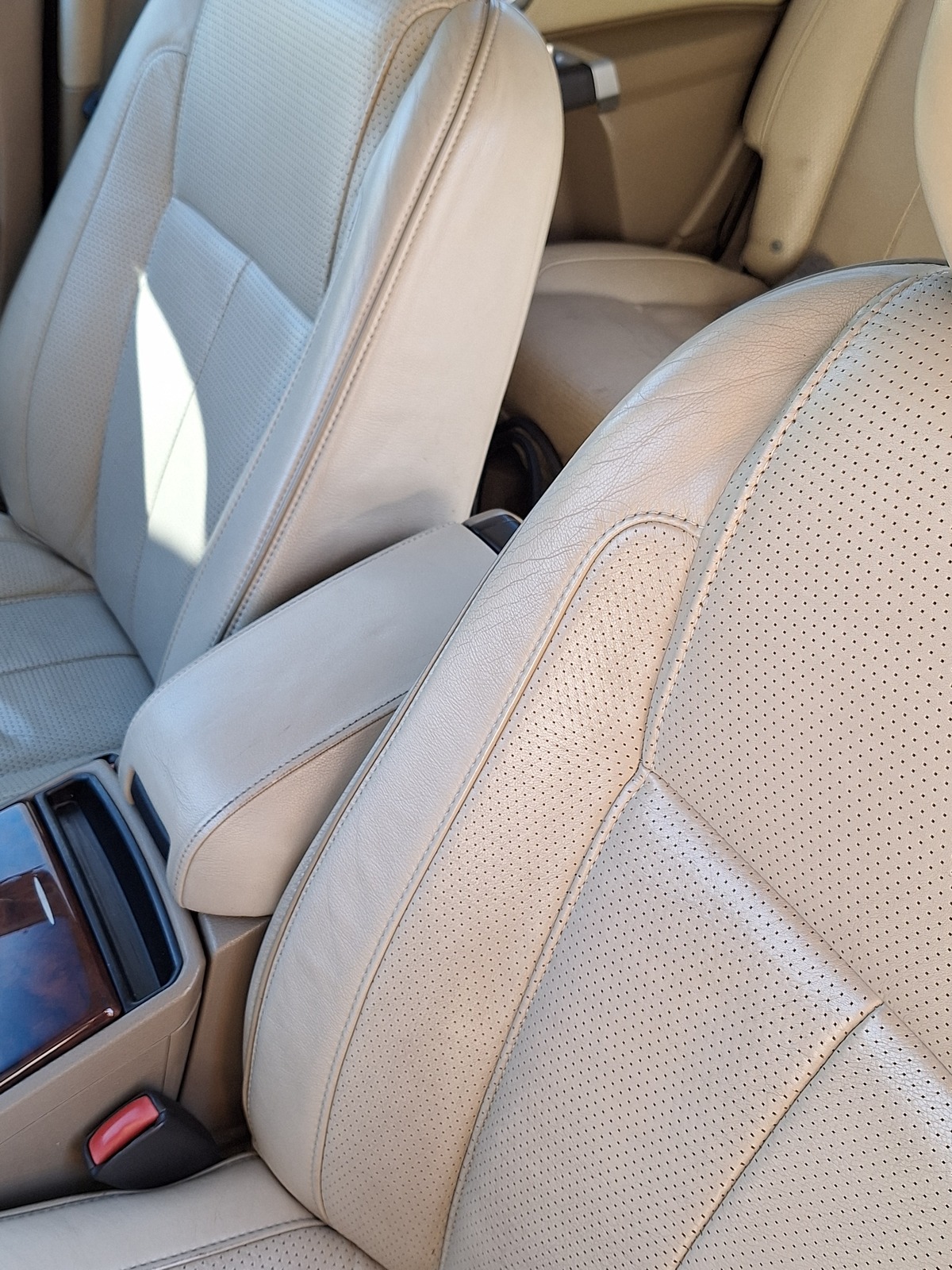 Volvo XC90 2010, kuva 7/12