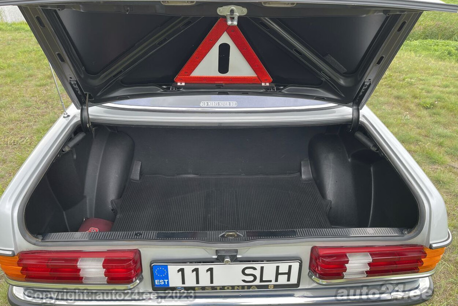 Mercedes-Benz 230, 1978, 2.3, 80 kW, bensiin, automaat, tagavedu