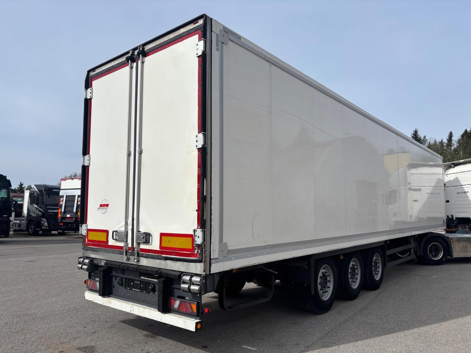 Schmitz Cargobull 2017, kuva 3/18