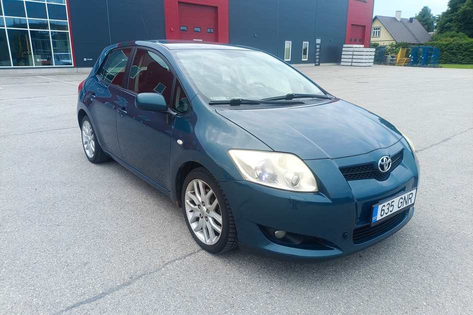 Toyota Auris, 2008, 2.0, 93 kW, diesel, manual, front-wheel drive