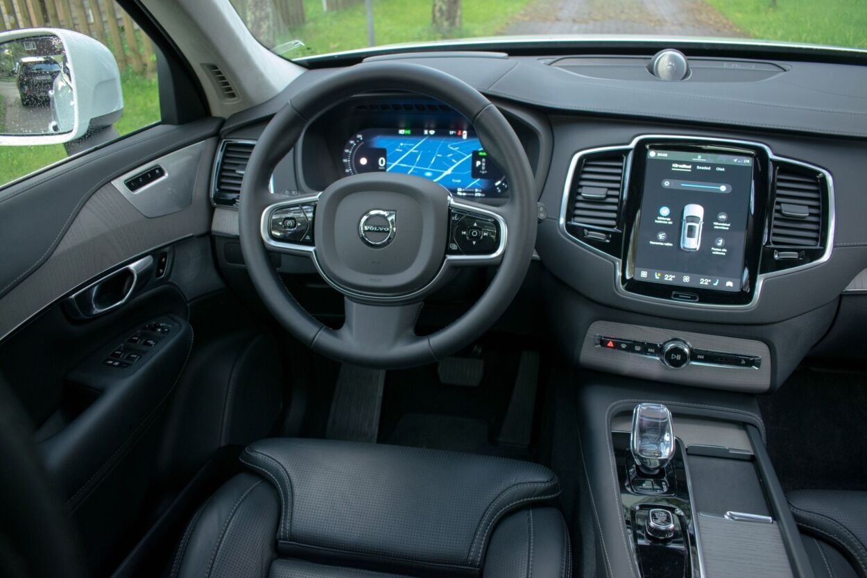 Volvo XC90 2024, photo 3/18