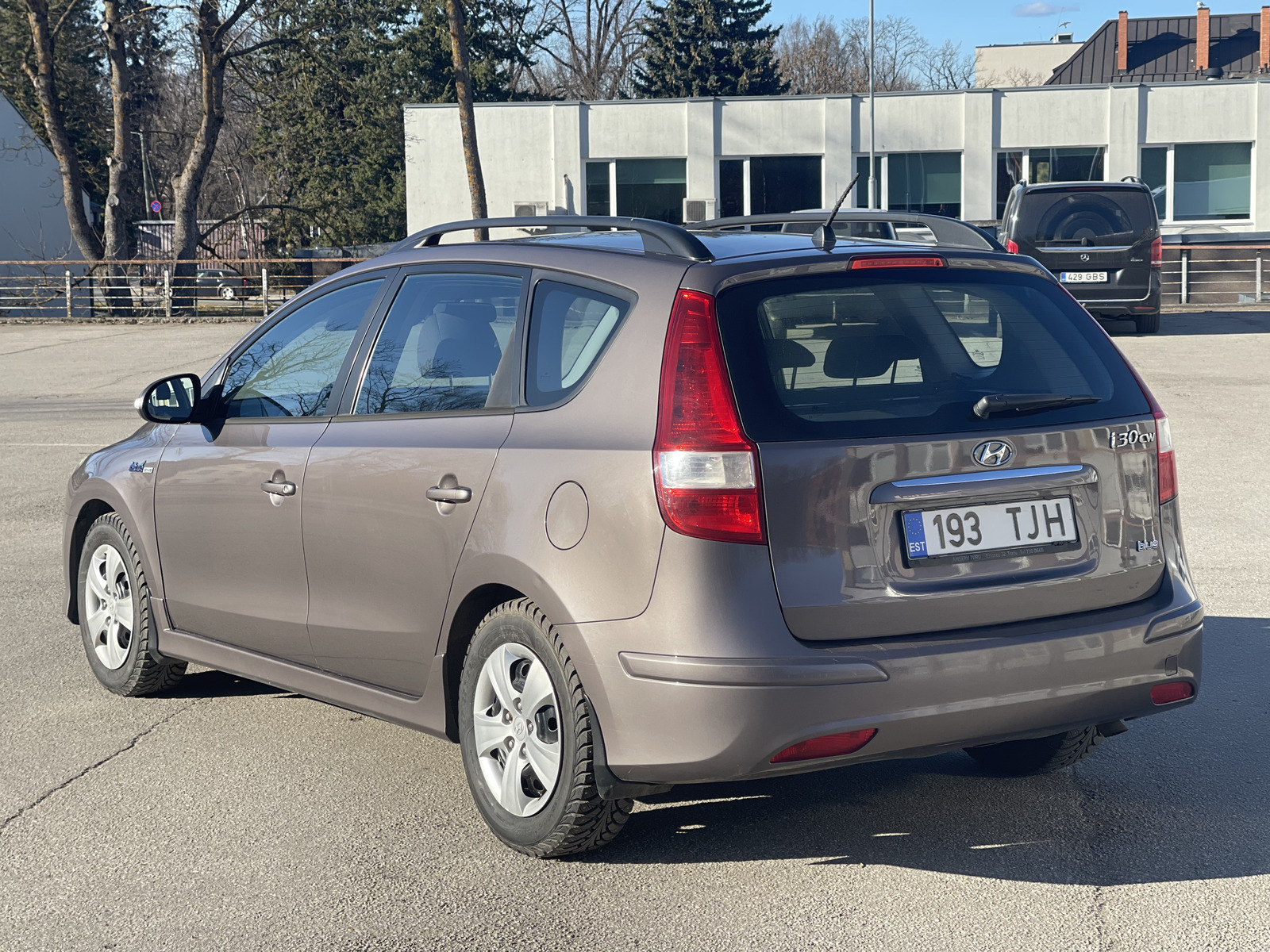 Hyundai i30 SW 2011, photo 2/13