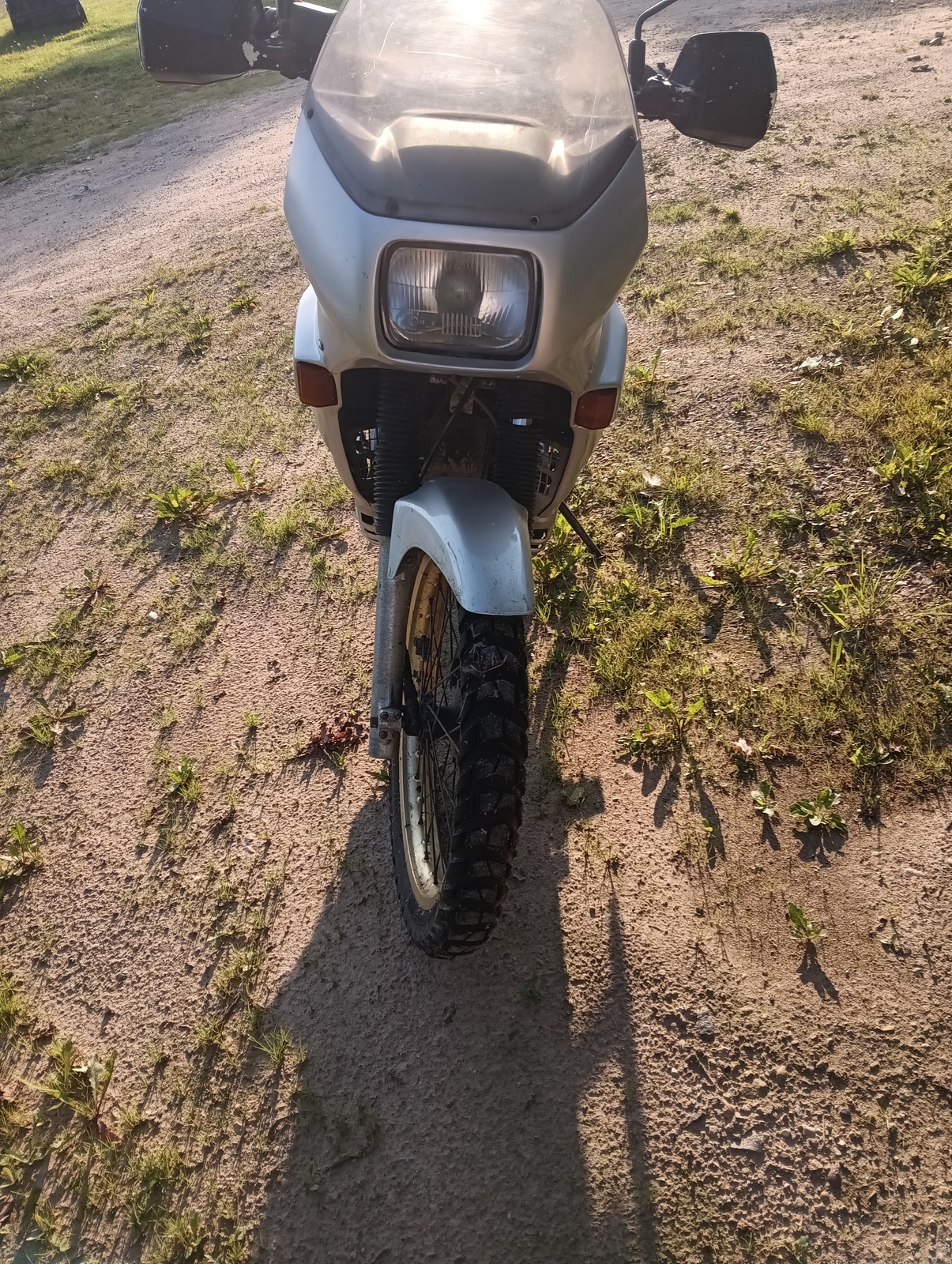 Honda XL 600V 1991, kuva 3/5