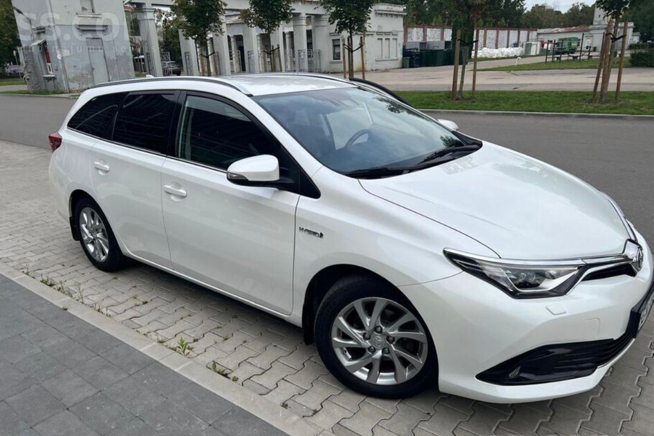 Toyota Auris, 2015, hübriid (bensiin/elekter), automaat, esivedu