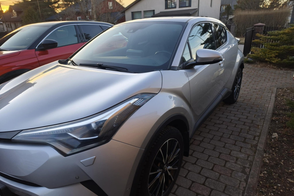Toyota C-HR, 2017, 1.2, 85 kW, bensiin, automaat, nelikvedu