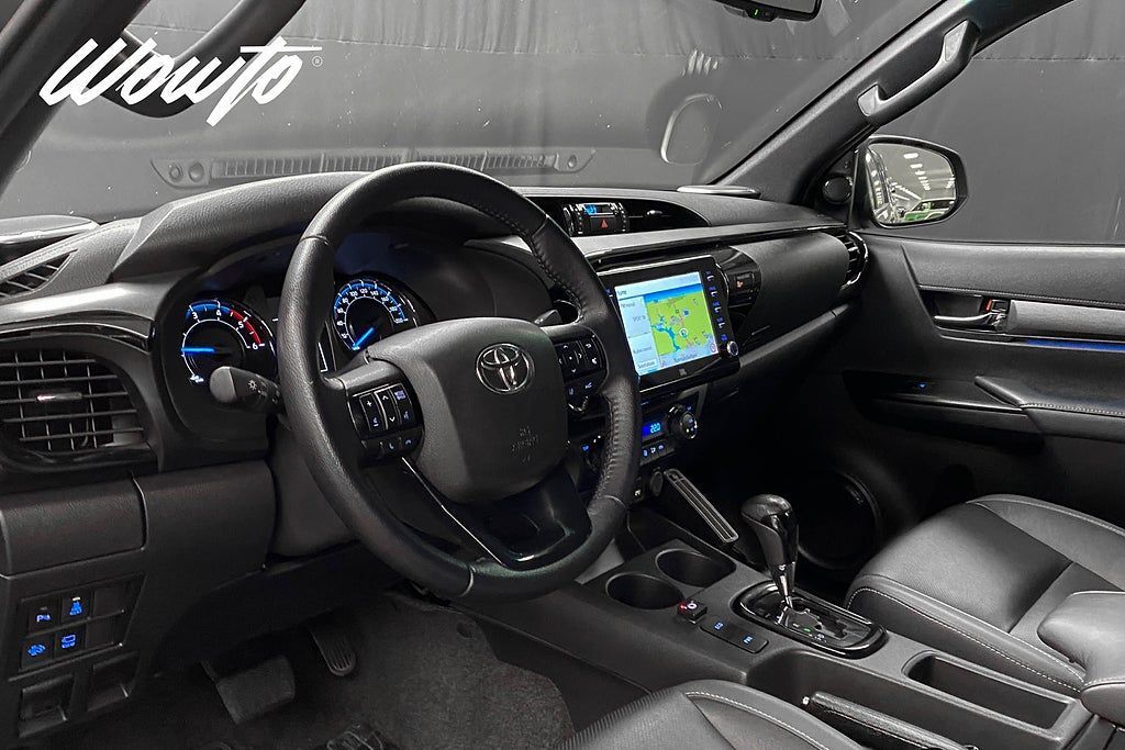 Toyota Hilux 2022, photo 6/24