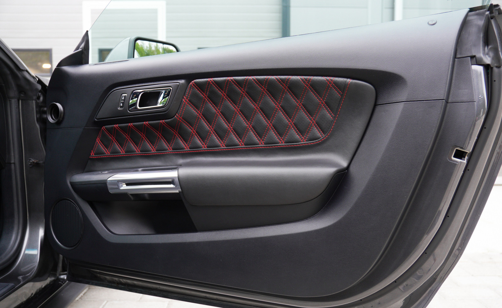 Ford Mustang 2017, photo 7/10