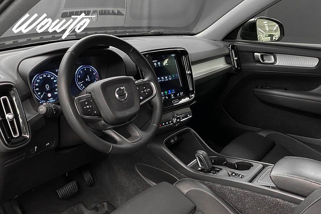 Volvo XC40 2018, photo 6/20