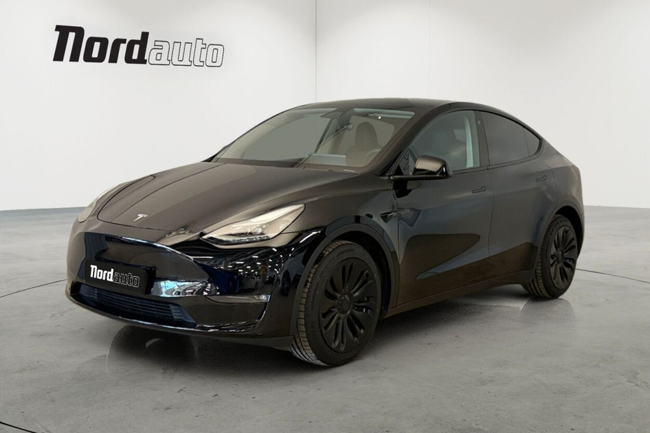 Tesla Model Y, 2023, 153 kW, электричество, автомат, полный привод