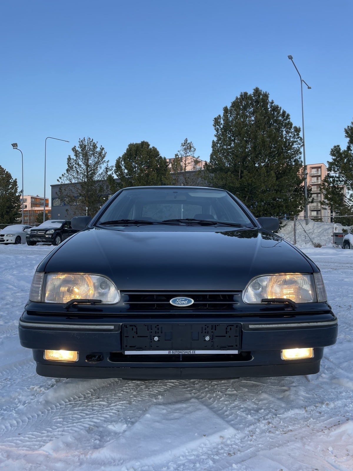 Ford Scorpio 1993, kuva 3/28