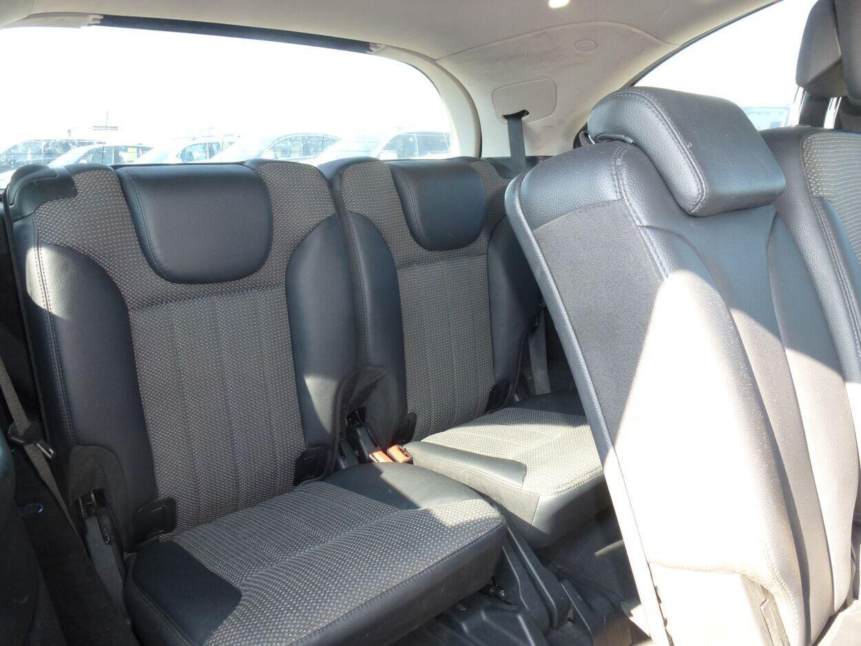 Mercedes-Benz R 350 2010, kuva 6/6