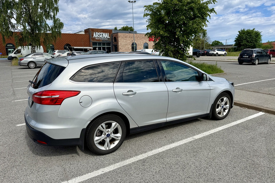 Ford Focus, 2015, 1.6, 92 kW, bensiin, automaat, esivedu