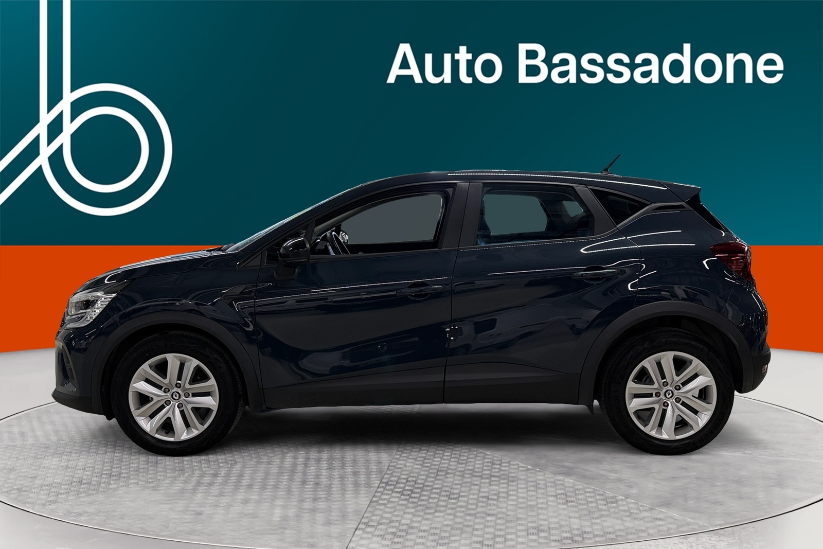 Renault Captur 2022, photo 2/37