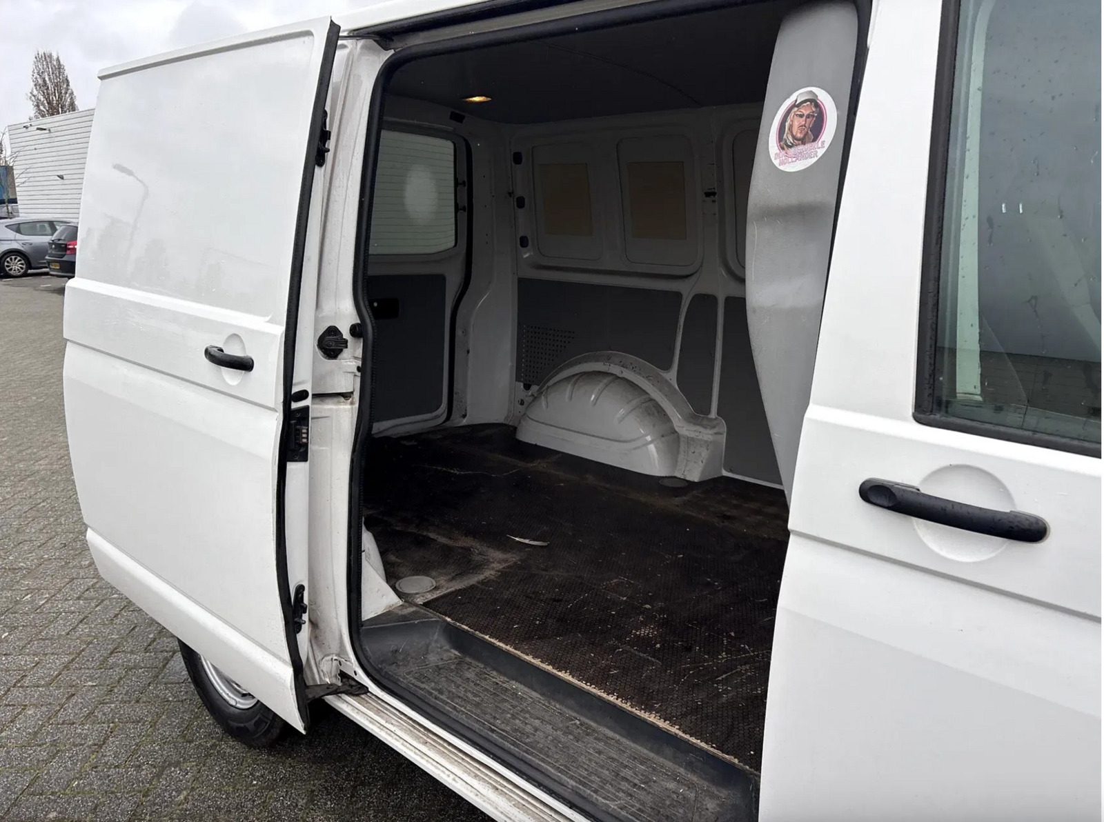 Volkswagen Transporter 2018, photo 5/10