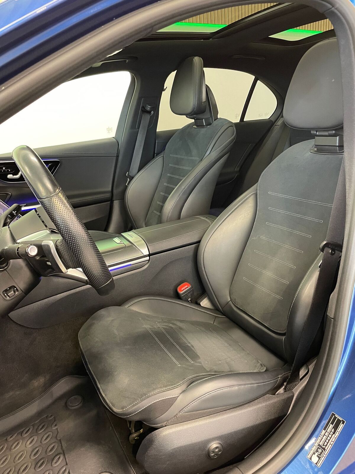 Mercedes-Benz C 300 2022, photo 7/20